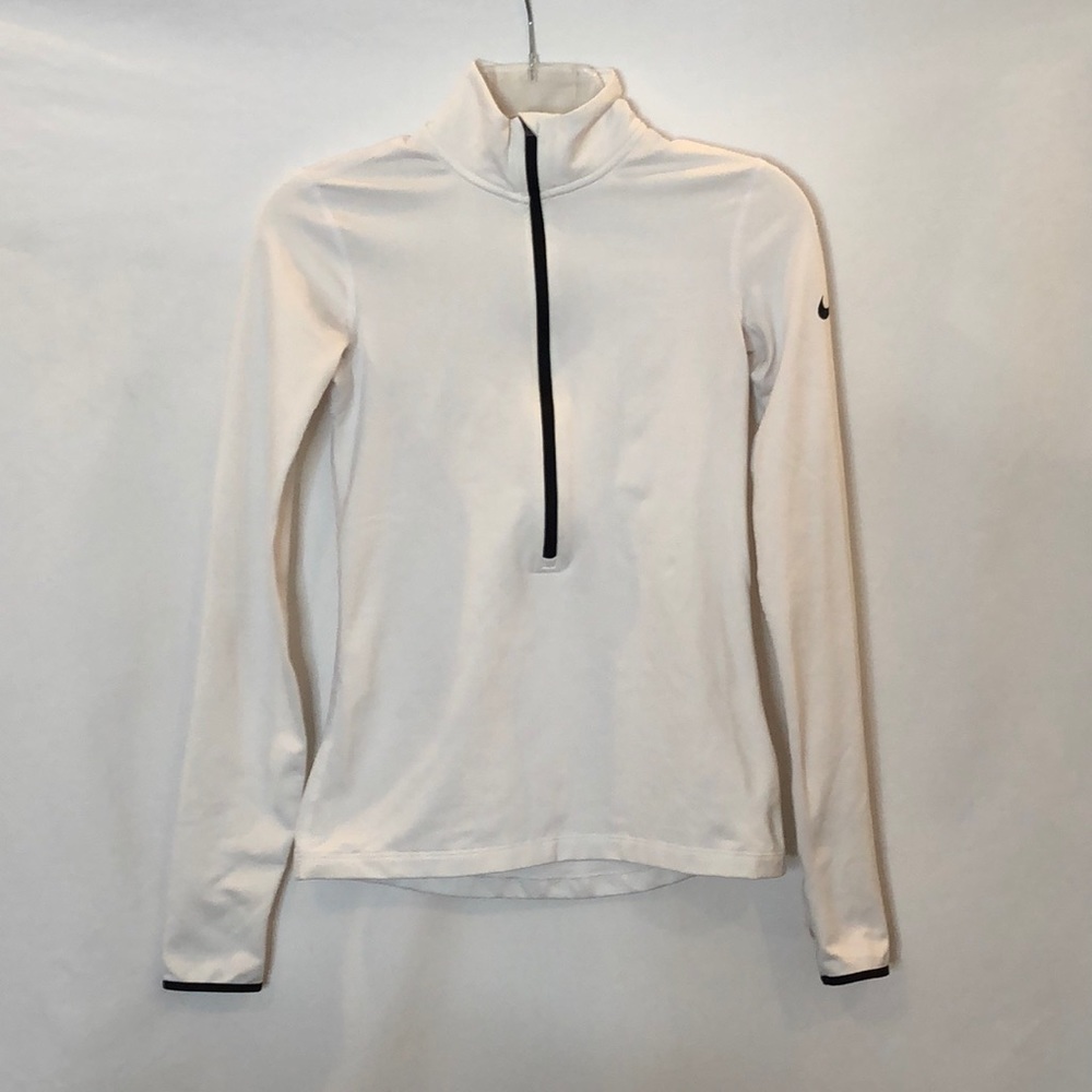 EUC Nike Pro Dri-Fit Long Sleeve 3 Quarter Zip Top